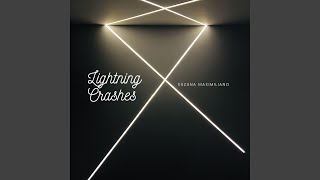 Download lagu Lightning Crashes mp3