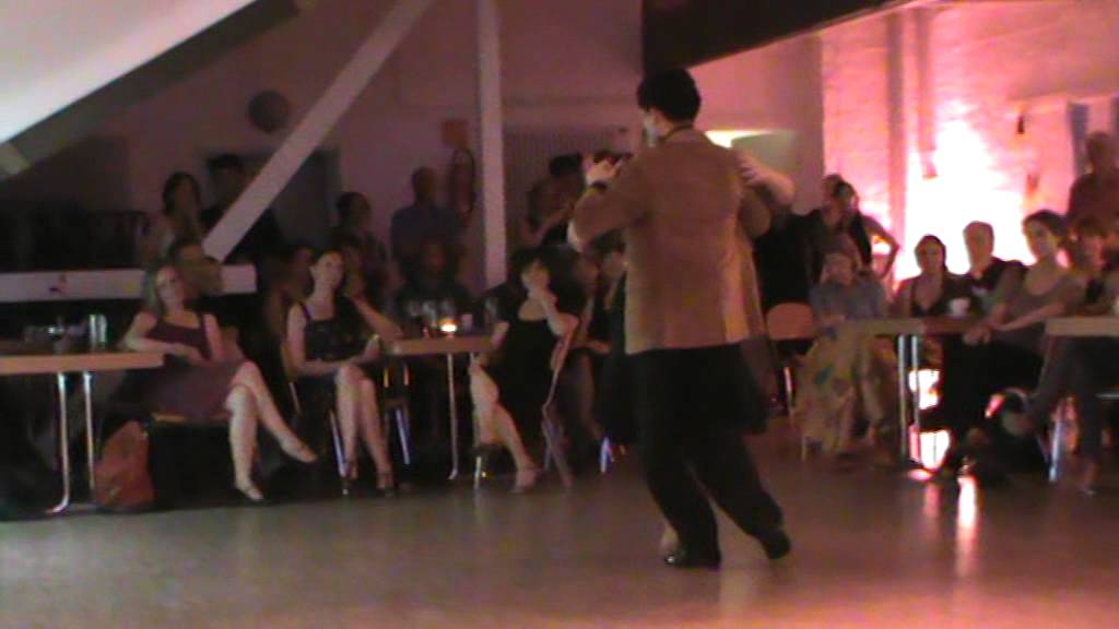 Ayelén Quiroga y Kleber Queiroz en Don Tango ClubKöln