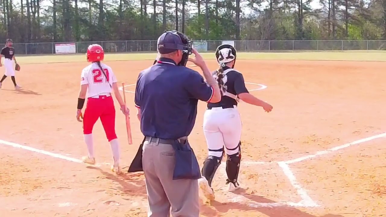 Kendall Linn Highlight