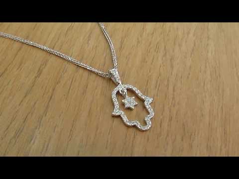 וידאו של תליון חמסה עם מגן דוד פנימי זהב 14K משובץ יהלומים 0.23 קראט