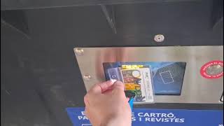 Obertura contenidor amb targeta