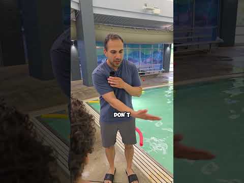 Hurry Jump in the pool