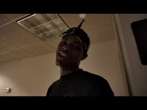 Reese Youngn x Guapo Lennon LIVE Performance (Throwback)