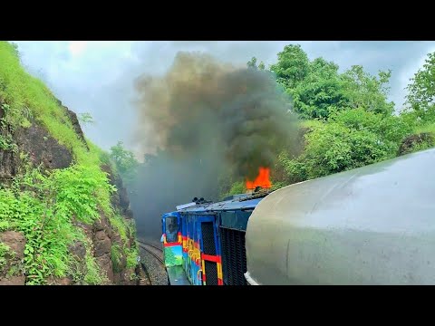 Rare Magical Meter Gauge  Locos Release Fire and Heavy smoke | Meter gauge special