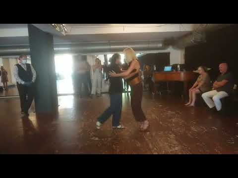 Neotango workshop Soltadas by Ezequiel and Gabrielle