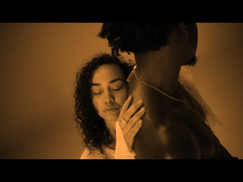 Leigh-Anne: 'Stealin' Love' [Chapter I]