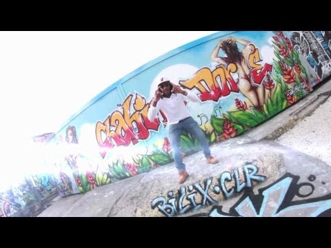 Bilix -Chabine Dorée ( #AUPIREDESK )