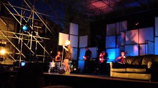 Malika Ayane - Sospesa - live @ Alpàa 2012