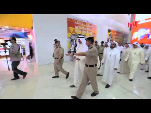 جولة تفقدية لوزير الداخلية للوقوف على سير الاجراءات الأمنية في مطار الكويت