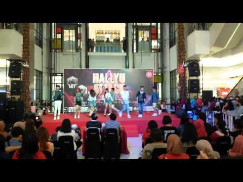 [21022016] TROUBLE GENERATION (TOGE) - THE BOYS YOU THINK HALLYU ATTACK @ TANGERANG CITY MALL