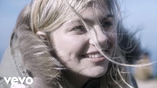 Louane - JOUR 1 (vidéo officielle)