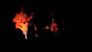 Robots in Disguise performing Chains at The Underworld Supporting Evelyn Evelyn 25/04/10