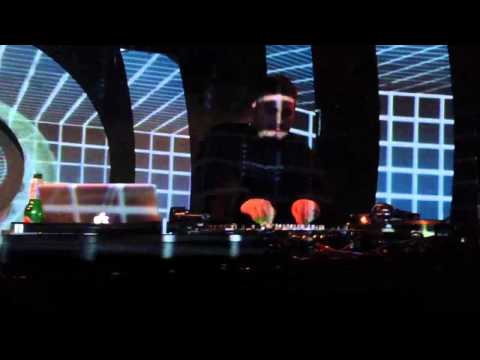 Truncate aka Audio Injection @ A38 / Technokunst / 15/03/2014 / 2.