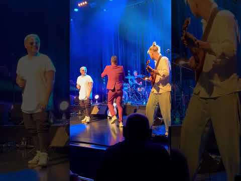 Last night on fire 💜🎷✨#maxthesax #saxophone #solo #prince  #live #stage #performance #selmer