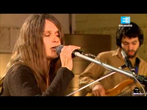 Juana Molina - Un día - Encuentro en el estudio