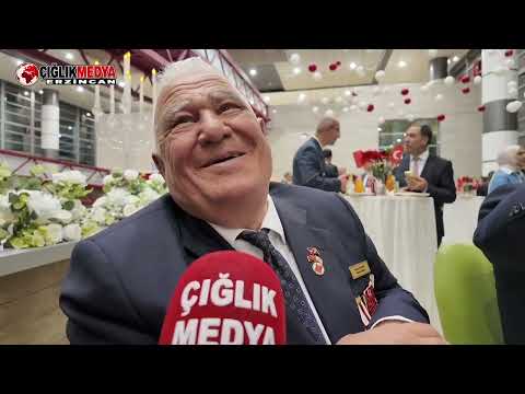 Erzincan’daki Cumhuriyet Resepsiyonundan Röportajlar