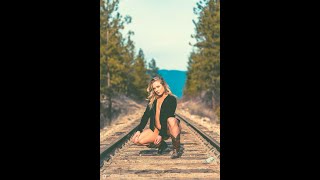 Download lagu Fine art photoshoot with model Darrian mp3