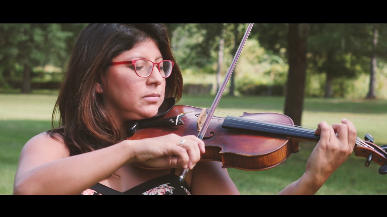 Promotional video thumbnail 1 for Mayra Kucera