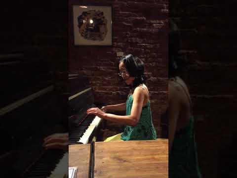 A Orlando Goni — Tango with Winnie - by Winnie Cheung