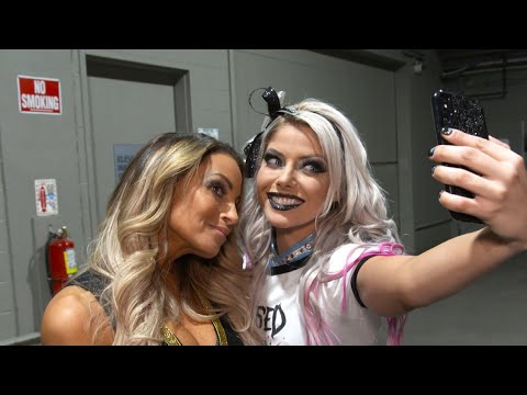Alexa Bliss Wants To Wrestle Trish Stratus