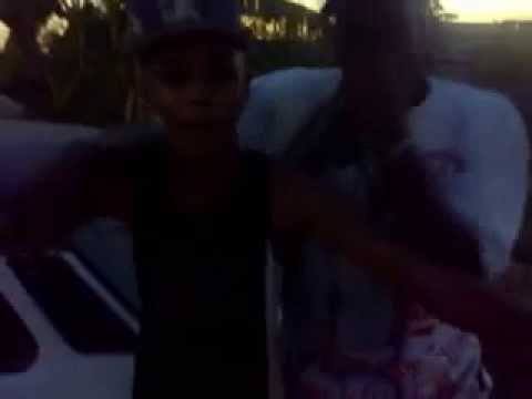 MC Kiuzynhoo - rimando na hora