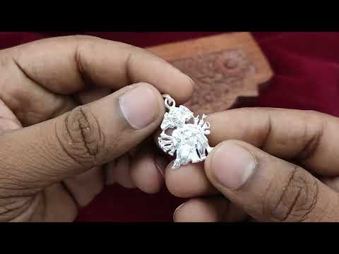 Courageous Punchmukhi Hanuman Locket In Silver video