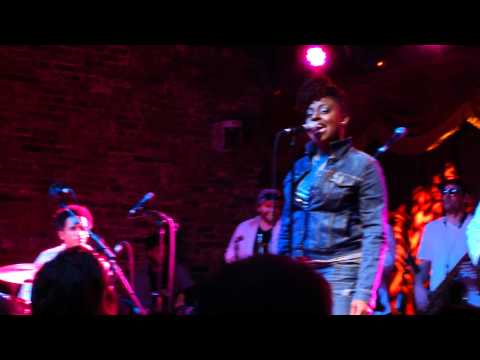 Soulive + Ledisi - Love Never Changes [HD] Bowlive Night10