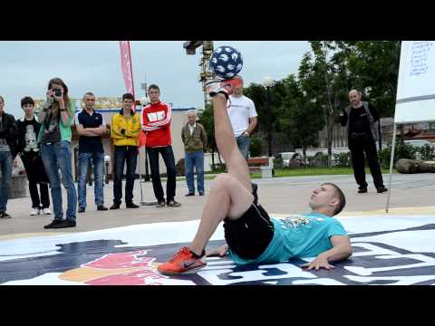 Red Bull Street Style 2012 Vladivostok Freestyle Football #1