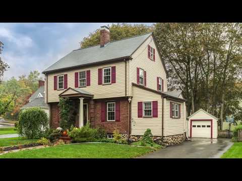 43 Ravine Rd, Stoneham MA - Lisa Howitt - Tel 617-957-0521