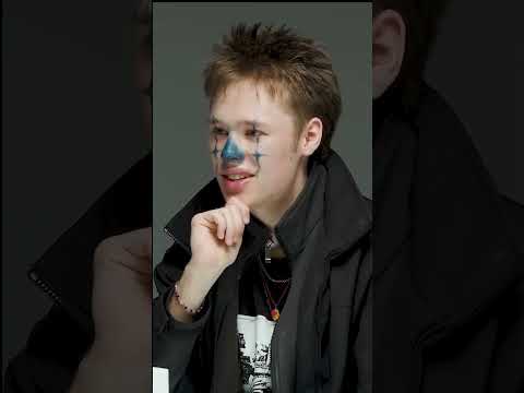 mastermind clown lol player outwitted beauty @cut #dating #button #lol #shorts #fyp #relationship