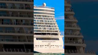 Norwegian Encore 🛳️ #travel #cruiseship #cruise #vacation #shorts #short #sea #ytshorts #yt #luxury