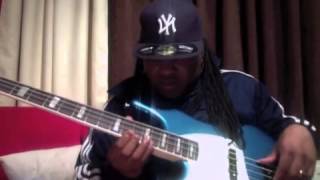 Mike stern - still there - flektweez on bass practicing scales soloing