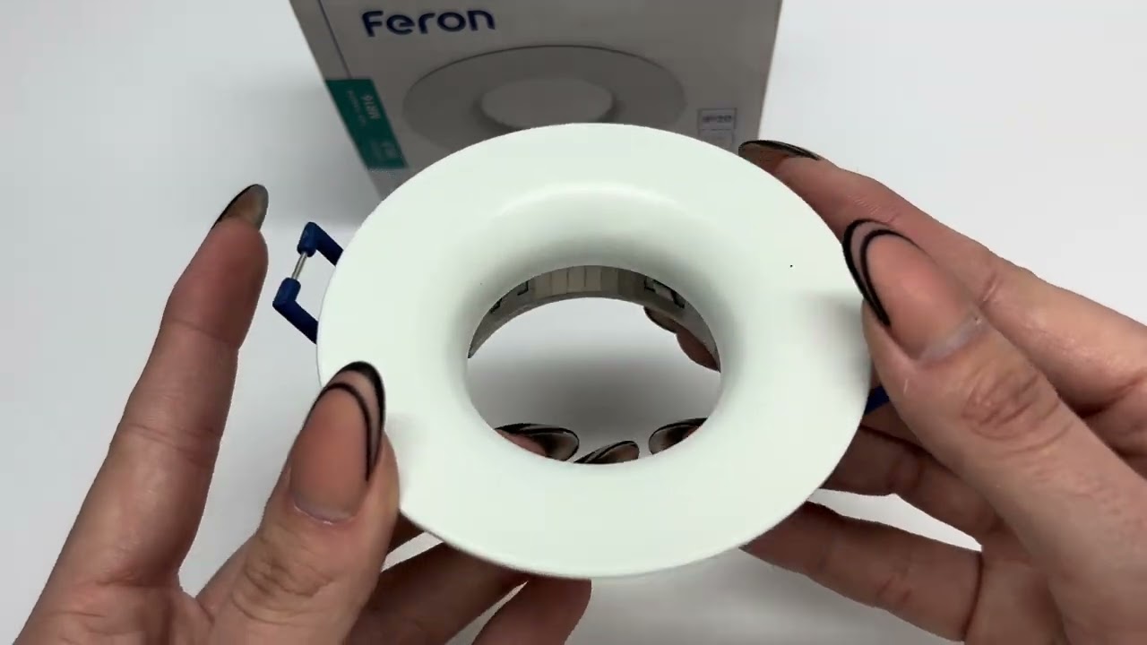 Встраиваемый точечный светильник FERON8320 белый 01813