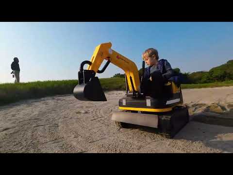 JOYLDIAS 360 Degree Rotating Ride On Excavator and Bulldozer
