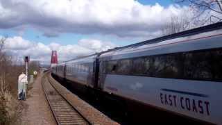 preview picture of video 'April Train Arriving Dalmeny Railway Station South Queensferry Scotland'