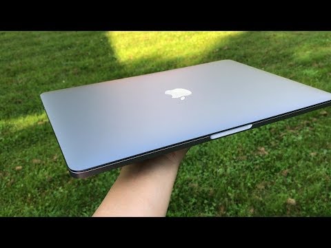 [Unboxing] MacBook Pro 13" 2019 - My First MacBook Computer!