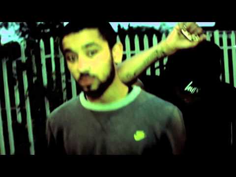 Greezie Tv - Lil Zee (EMG) - Keep Pushin (Music Video) @Greezietv