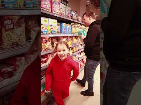 Dry breakfast or Pampers?? Best shopping funny family #shorts Tiktomiki