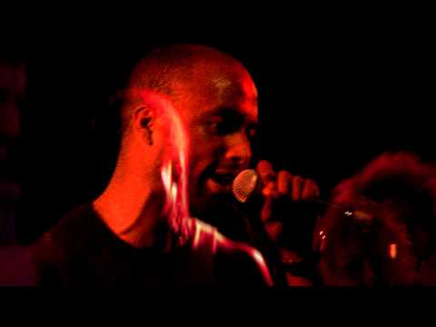 moe2mee - Carpe Diem ft. Adriano Prestel LIVE