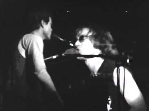 12. Bill Lee - Warren Zevon (Concert Video, Capitol Theatre, 04/18/80)