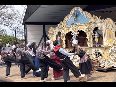 Dutch dance, Dutch Village, Holland, Michigan