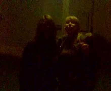 Pussy Ghetto Blaster - Mella i Jasna