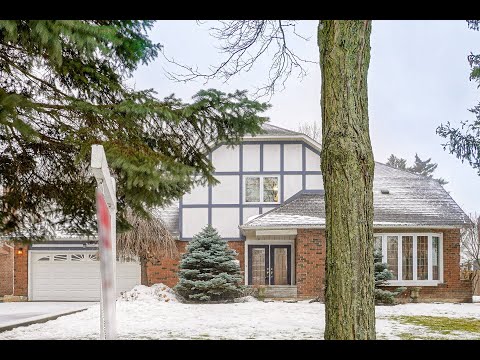 8 Lismore Court, Brampton Home for Sale - Real Estate Properties for Sale