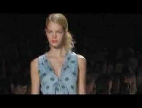 SPRING-SUMMER 2008 \NEW YORK\INTERNATIONAL\CAROLINA HERRERA