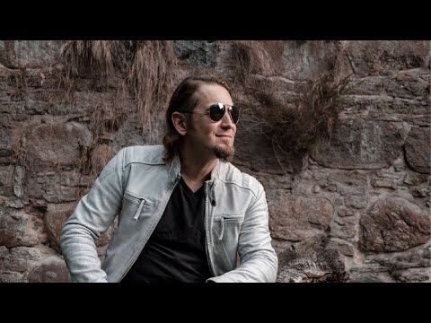 Freddy Tomingas - Nemad ... keegi meid kuulamas on