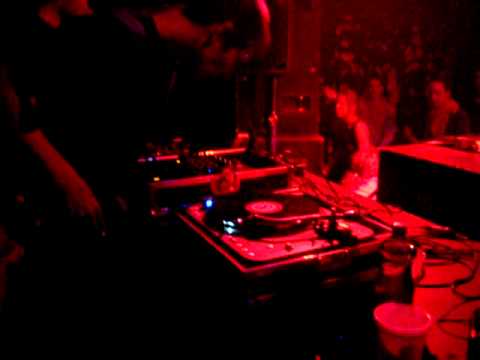 PAX NICHT 18.02 feat. FTSK