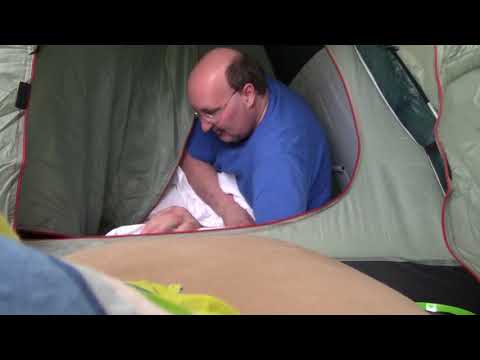 MongoTV_2521 - HJEMMECAMPING - ORDNER SENG I TELT