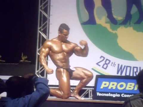 Paulo Lima (BRA) - Campeão Mundial NABBA 2011 - Categoria CLASS 4