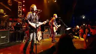 Riverdogs at the December 2nd Frontiers Holiday Bash 2017   Canyon Club, Agoura Hills, CA