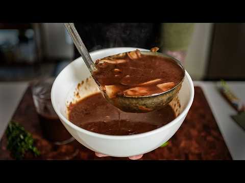 Vegan Gravy Two Ways: Decadent Roux-Based vs. 5-Minute Gluten-Free